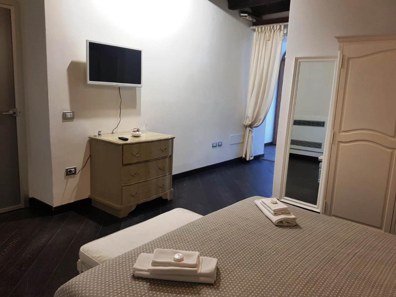 Zelzar Salerno Centro Exterior foto